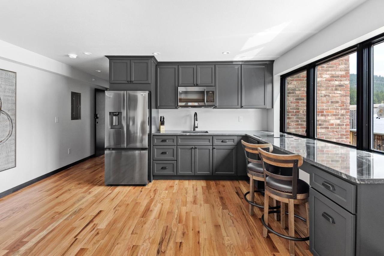 Mcgregor & Main - Luxury Lofts Leilighet Hill City Eksteriør bilde