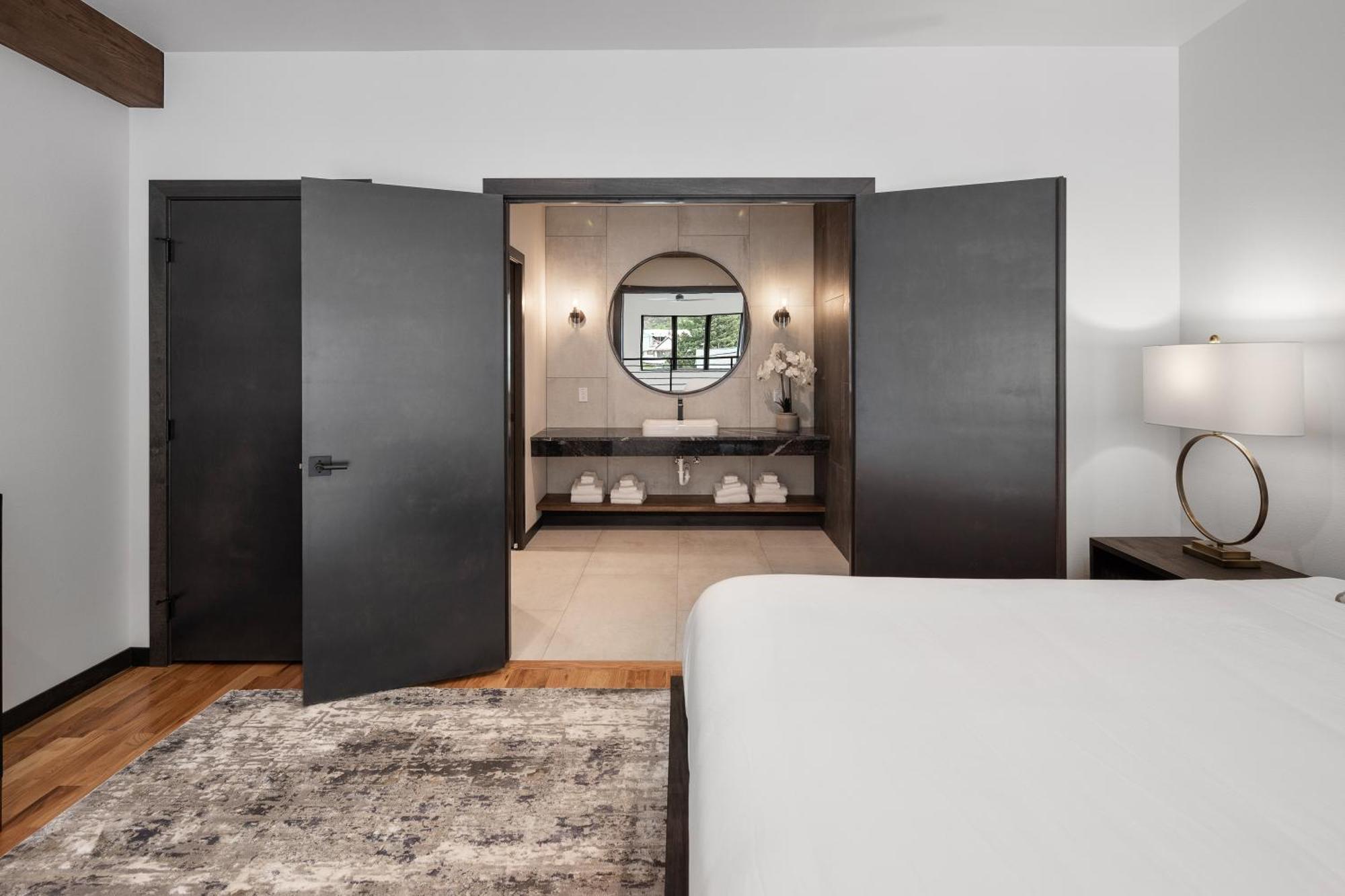 Mcgregor & Main - Luxury Lofts Leilighet Hill City Eksteriør bilde